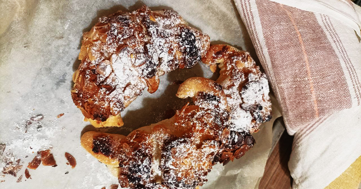 Cornetti alle mandorle
